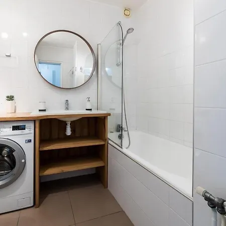 Apartment Appartement Biarritz, 2 Pieces, 4 Personnes - Fr-1-248-97 *